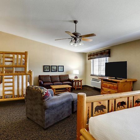 Stoney Creek Hotel St. Joseph Экстерьер фото